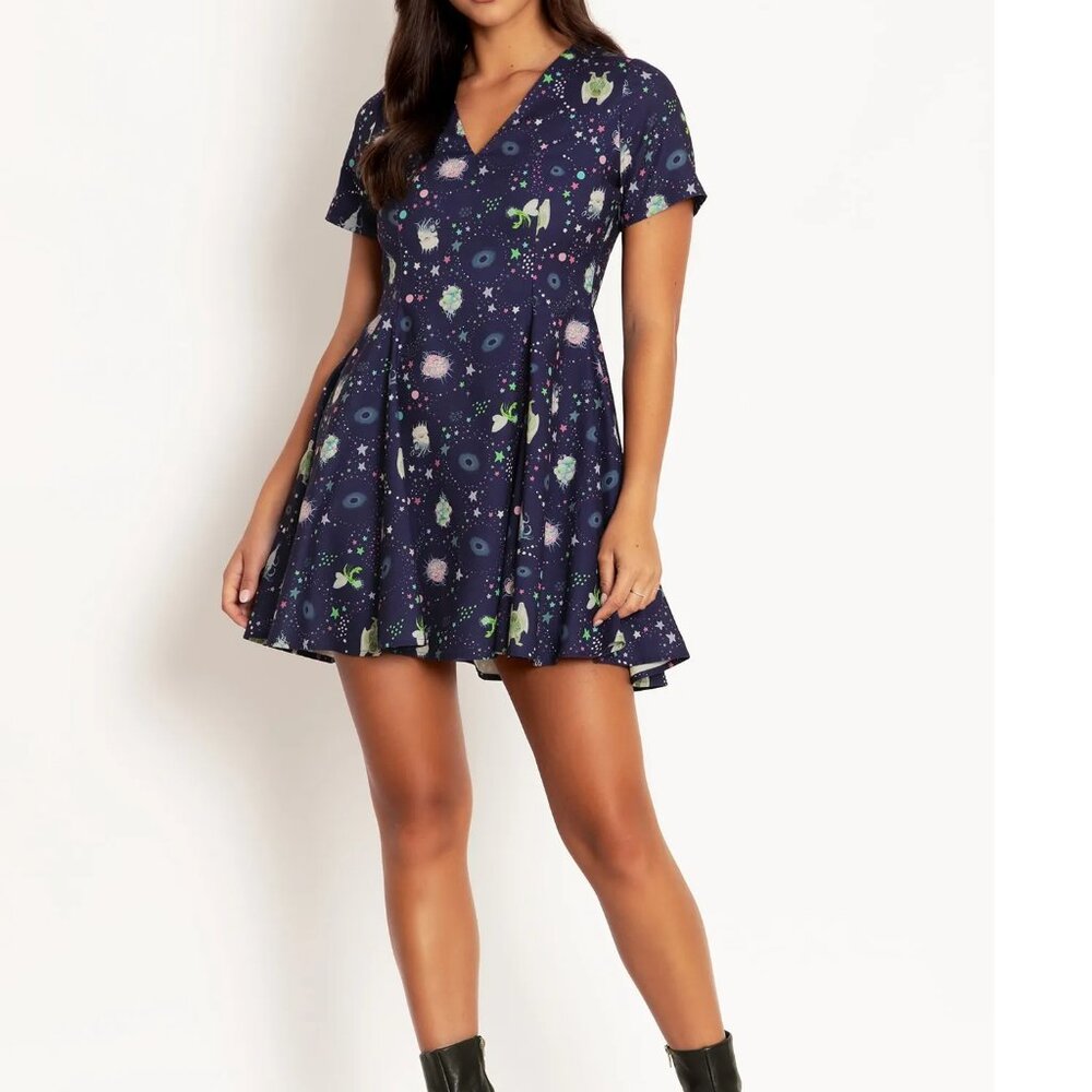 *BRAND NEW* BNWT Black Milk COSMIC MONSTERS NEW V-Neck DRESS - LIMITED | Size 8